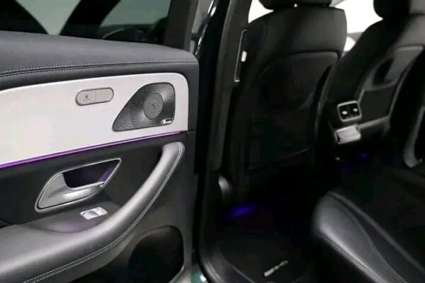 Mercedes-Benz GLE – Image 10