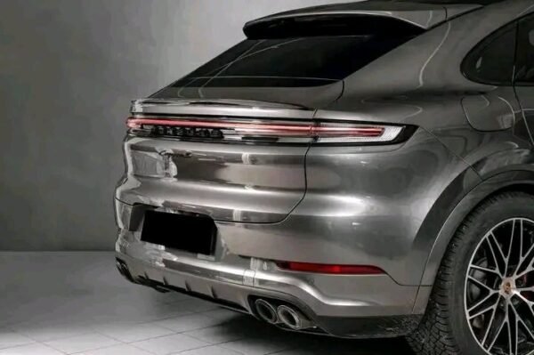 Porsche Cayenne Coupe S E-Hybrid – Image 13