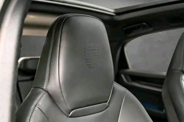 Porsche Cayenne Coupe S E-Hybrid – Image 18