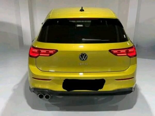 Volkswagen Golf – Image 11