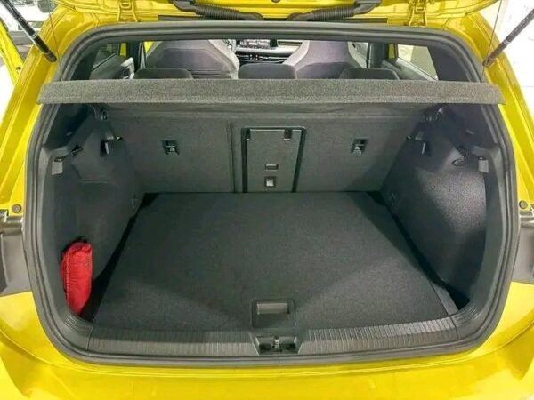 Volkswagen Golf – Image 12