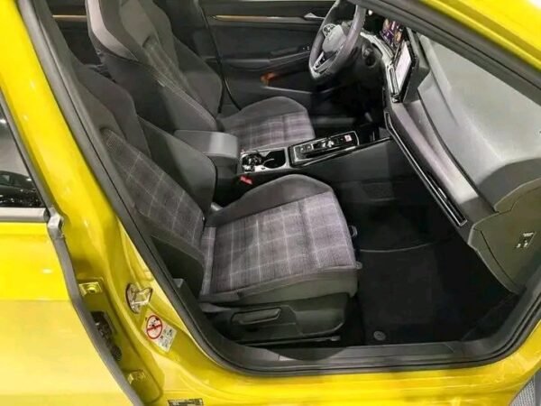 Volkswagen Golf – Image 15