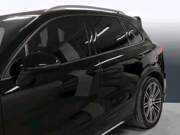 Porsche Cayenne – Image 32