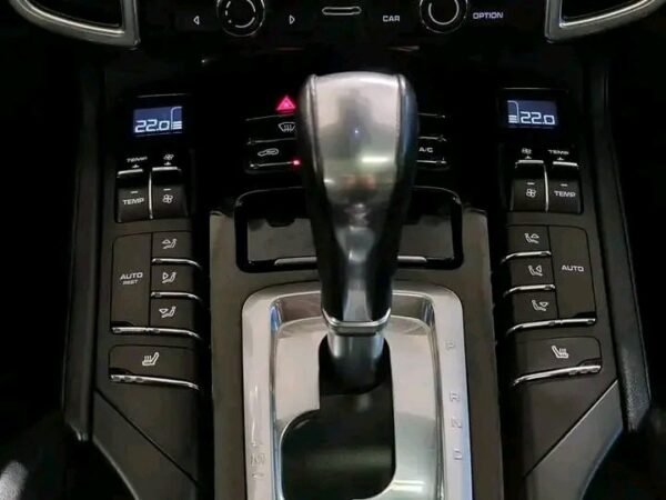 Porsche Cayenne – Image 33