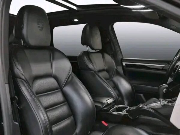 Porsche Cayenne – Image 15