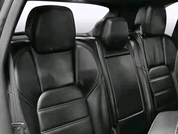 Porsche Cayenne – Image 36