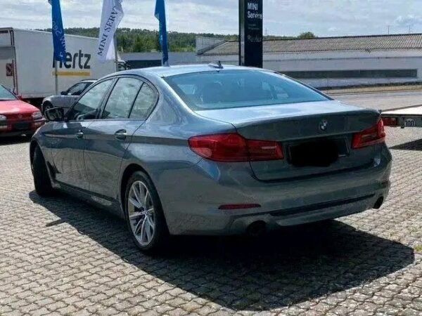 BMW 530d Sport-Line Limousine – Image 11