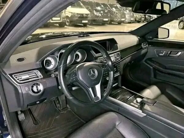 Mercedes-Benz E-Class – Image 16