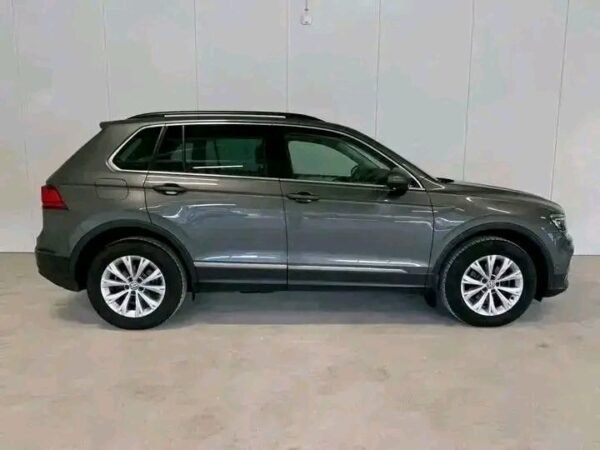 Volkswagen Tiguan – Image 5