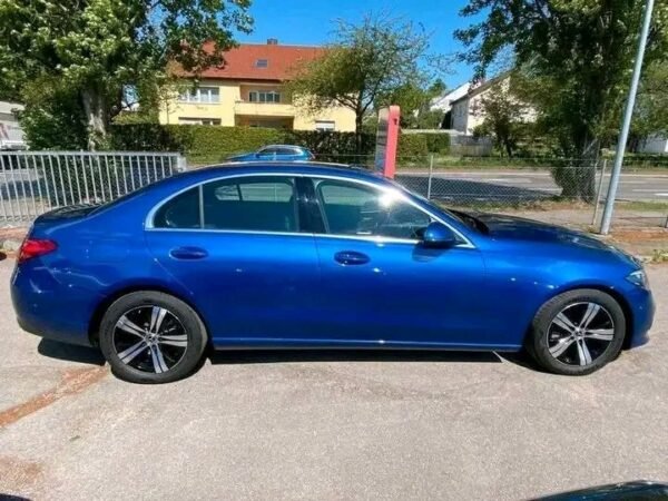 Mercedes-Benz C 180 – Image 9