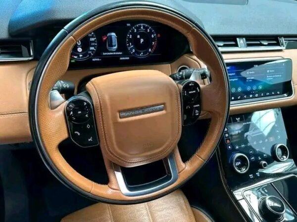 Land Rover Range Rover Velar – Image 10