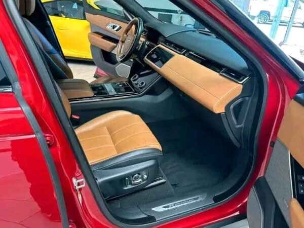 Land Rover Range Rover Velar – Image 7