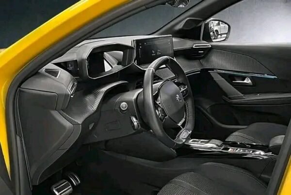 Peugeot 208 – Image 13