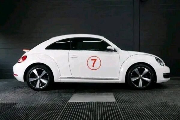 Volkswagen Beetle – Image 13