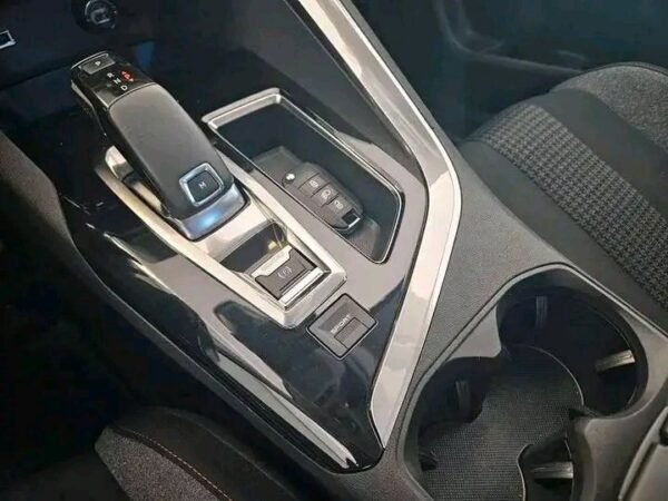 Peugeot 3008 – Image 8