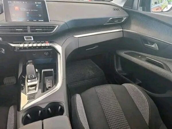 Peugeot 3008 – Image 2