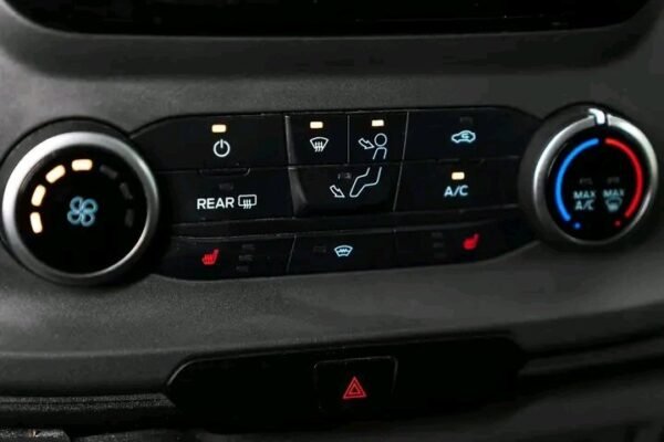 Ford Transit Custom – Image 4