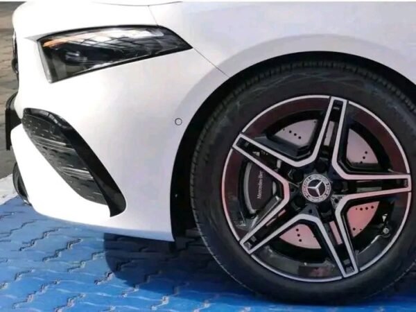 Mercedes-Benz A – Image 5