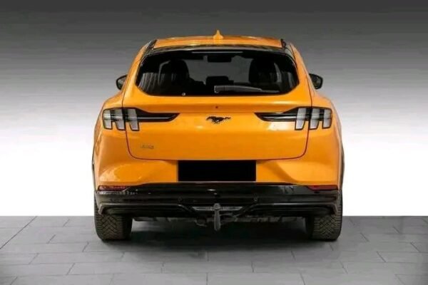 Ford Mustang Mach-E – Image 18