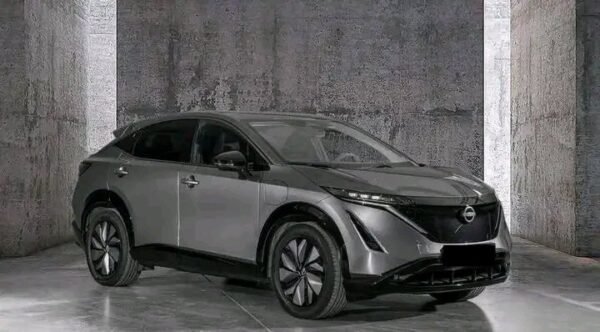 Nissan Altima – Image 10