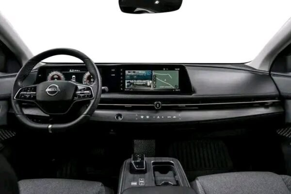 Nissan Altima – Image 12