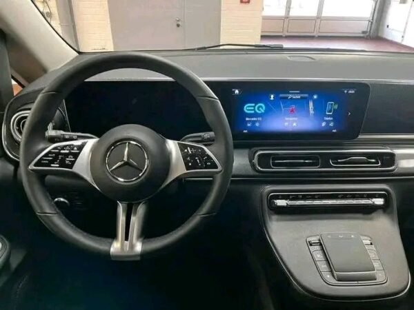 Mercedes-Benz EQV – Image 16