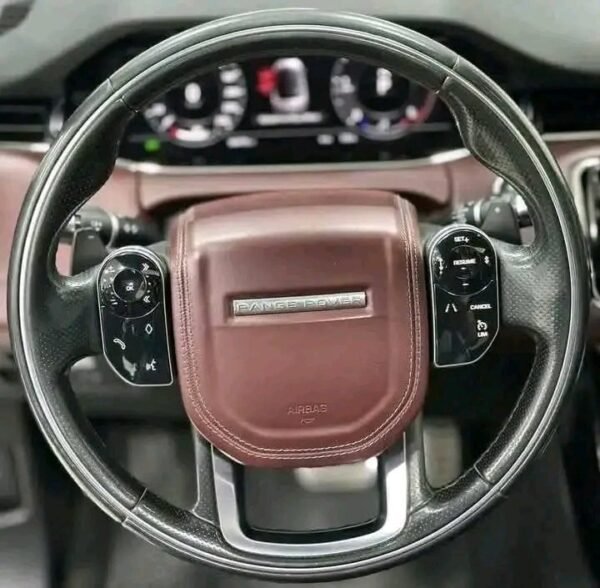 Range Rover Evoque – Image 26