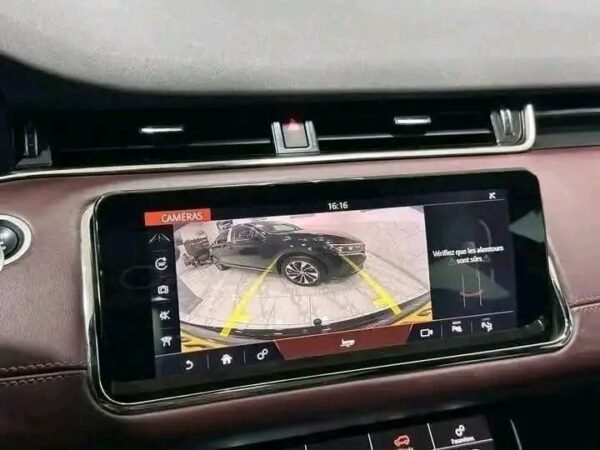 Range Rover Evoque – Image 17