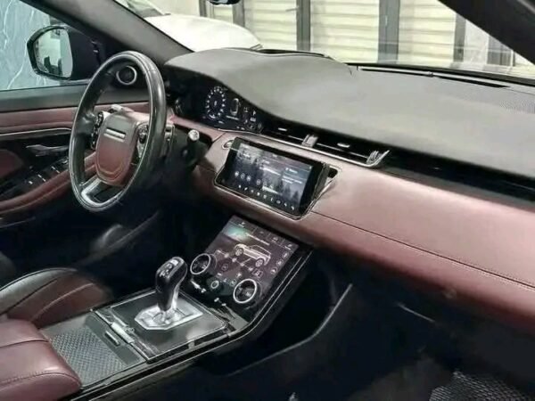 Range Rover Evoque – Image 21