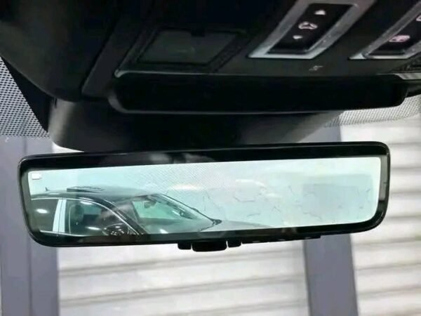 Range Rover Evoque – Image 12