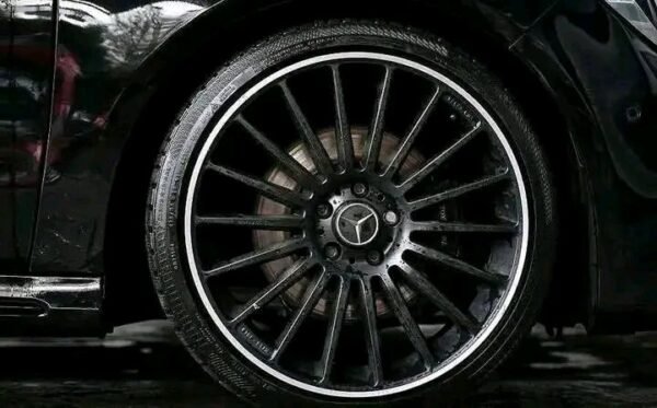 Mercedes-Benz CLA – Image 10