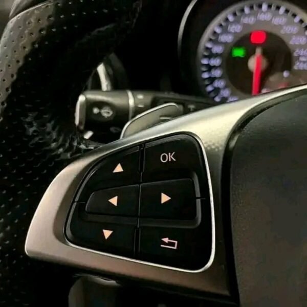 Mercedes-Benz CLA – Image 8