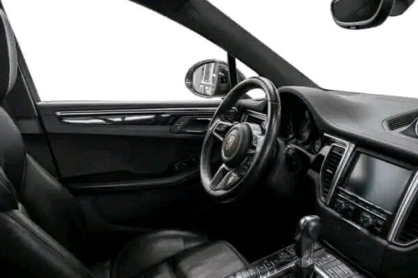 Porsche Macan S – Image 7
