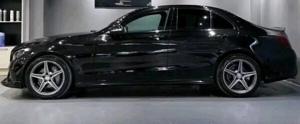 Mercedes-Benz C-Class – Image 4