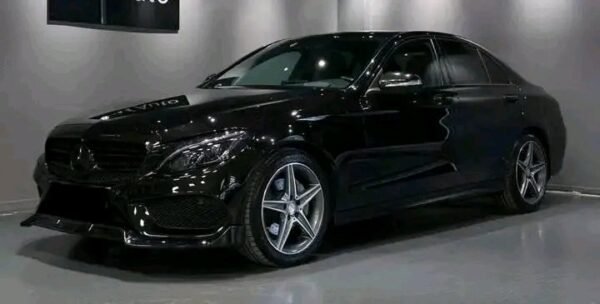 Mercedes-Benz C-Class – Image 7