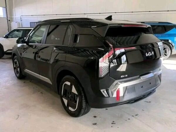 Kia EV3 – Image 6