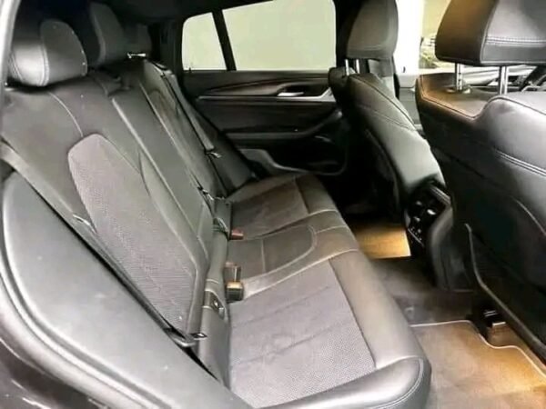 BMW X4 xDrive – Image 5
