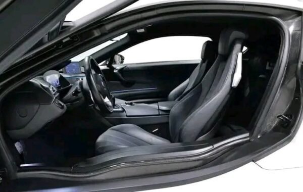 BMW i8 374 PS – Image 14