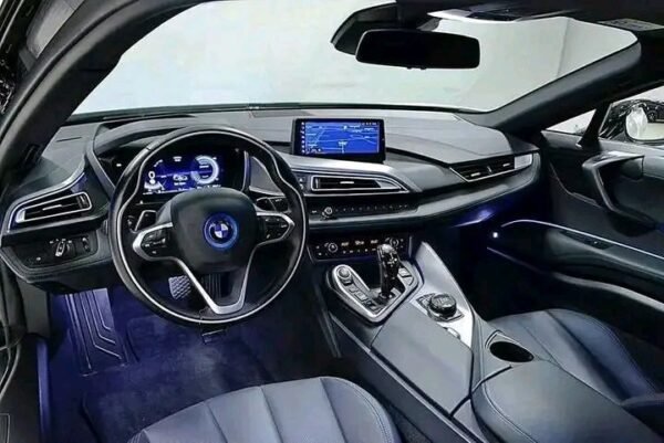 BMW i8 374 PS – Image 16