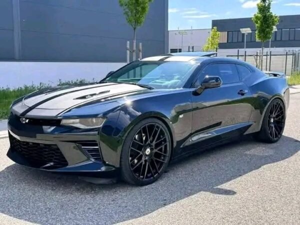 Chevrolet Camaro Coupé – Image 9