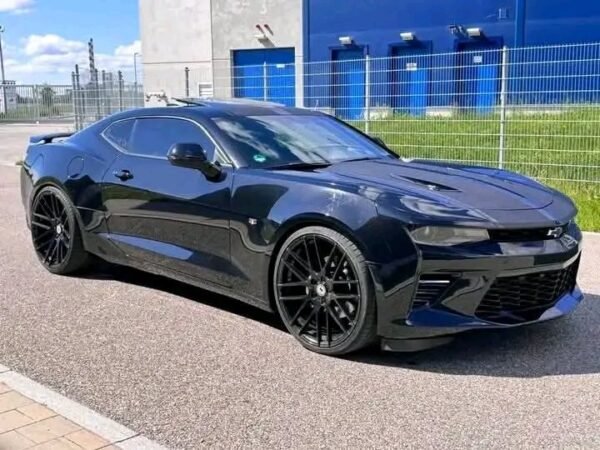 Chevrolet Camaro Coupé – Image 24
