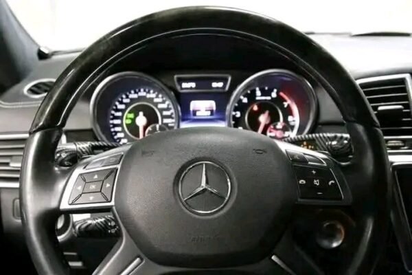 Mercedes-Benz GL – Image 2