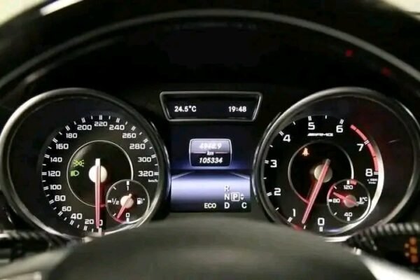 Mercedes-Benz GL – Image 12