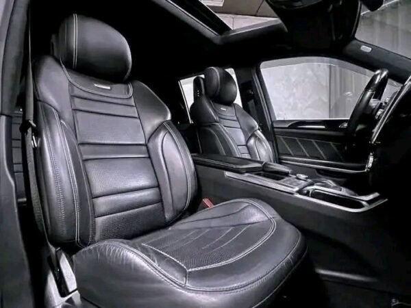 Mercedes-Benz GL – Image 14