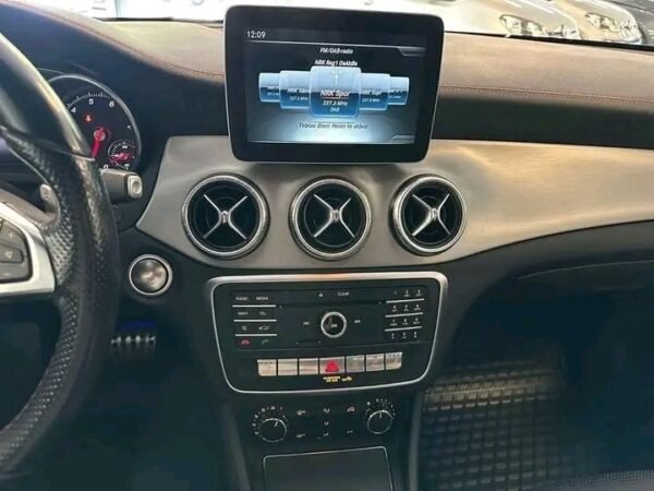 Mercedes-Benz CLA – Image 15