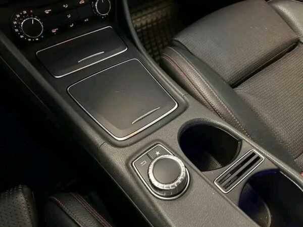 Mercedes-Benz CLA – Image 20