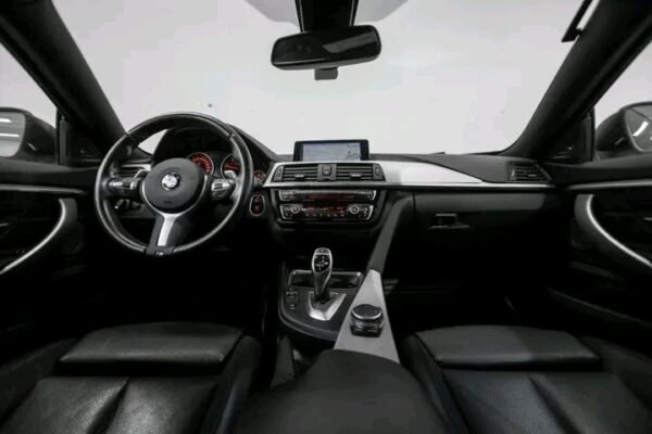BMW 4- – Image 17