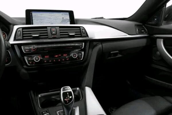 BMW 4- – Image 11