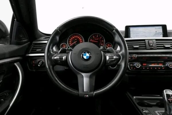 BMW 4- – Image 14