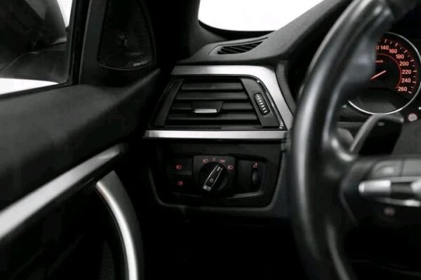 BMW 4- – Image 4